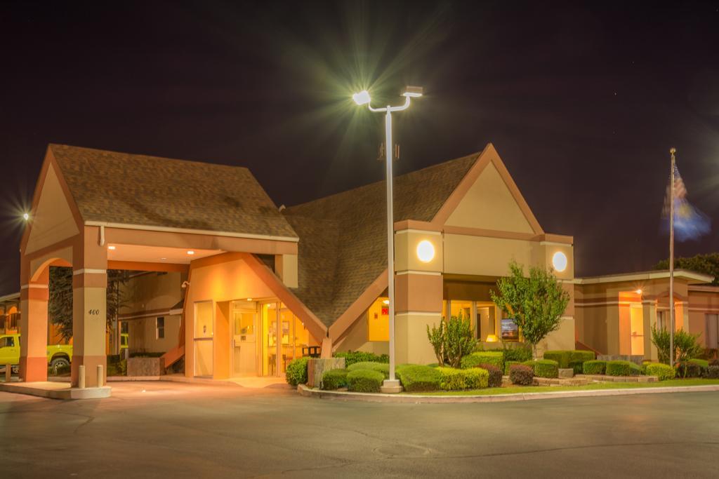Howard Johnson By Wyndham Okc Airport, Fairgrounds, I40